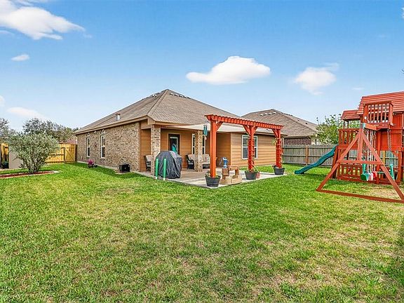 2nd image of 6009 Tapestry Dr