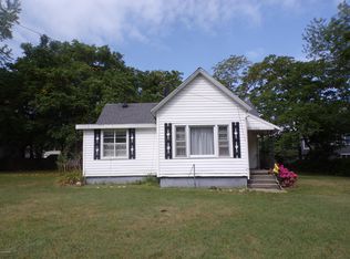 756 Indiana Ave, South Haven, MI 49090