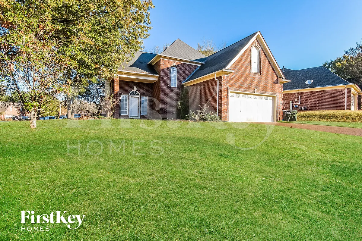 Building Photo - 6290 Fairway Hill Cv