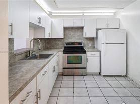 11905 NE 2nd Ave, North Miami, FL