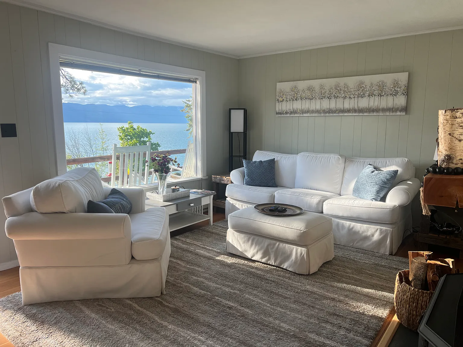2 bed, 950 sqft, $2,025 — Photo 3