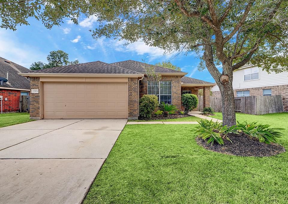 1st image of 13834 Rolling River Ln