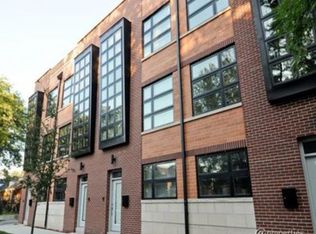 7201 N Oakley Ave, Chicago, IL 60645
