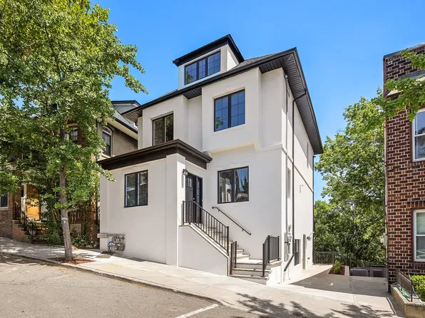 52 Sterling Ave, Weehawken, NJ 07086