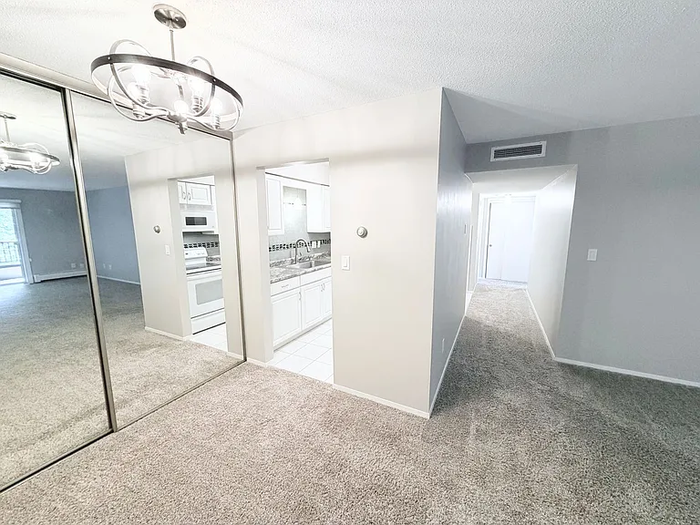 2210 Midland Grove Rd #206 — Photo 7