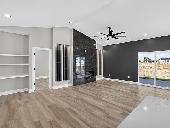 5th image of 13008 E Equestrian St
