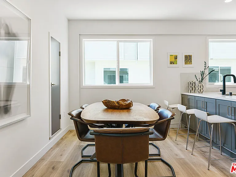 14651 W Sara Ln — Photo 11