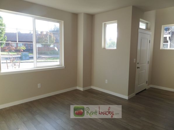 1433 E 48th St, Tacoma, WA 98404
