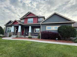 830 SE 80th St, Runnells, IA 50237