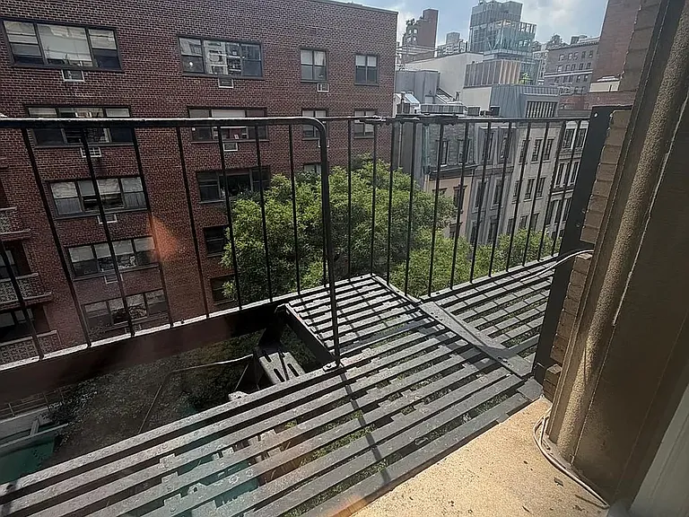 171 E 83rd St #5B — Photo 13