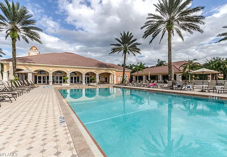 538 Avellino Isles Cir #9201 — Photo 23