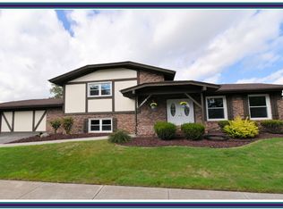 18460 De Jong Ln, Lansing, IL 60438