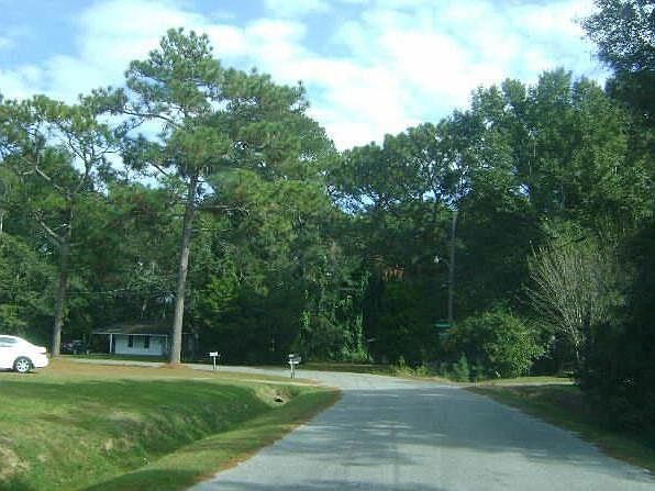 2nd image of 1501 Driftwood Dr N