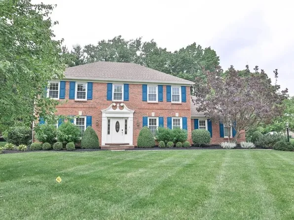 8055 Old Stable Ct, West Chester, OH 45069