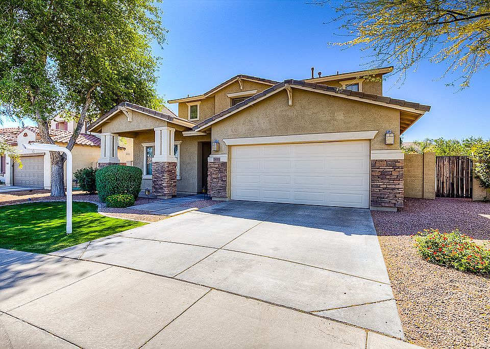 1st image of 3631 E Vallejo Ct