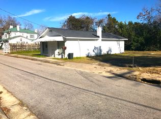 101 Independence St, St Matthews, SC 29135