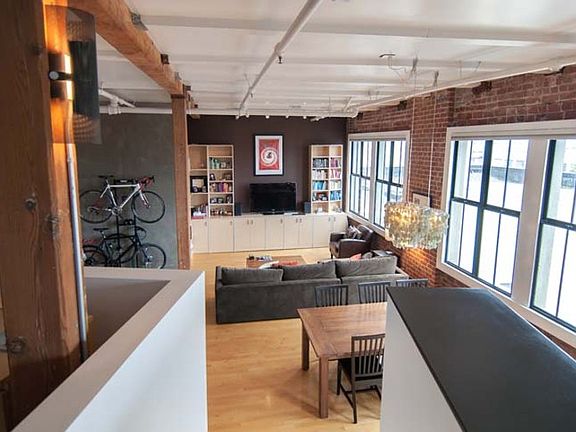 4th image of 461 2nd St APT 552T
