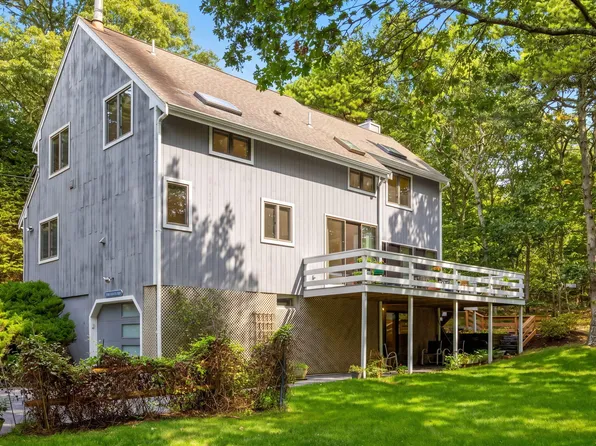 21 Cahoon Road, Brewster, MA 02631
