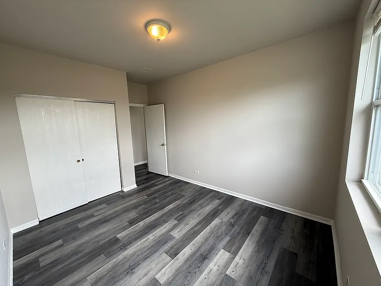 7952 S Carpenter St #3 — Photo 9