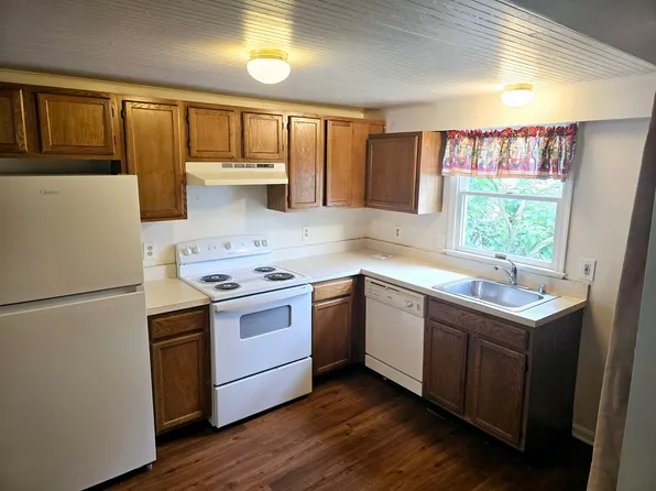 6 5th St Unit A-b, Hanover, PA 17331