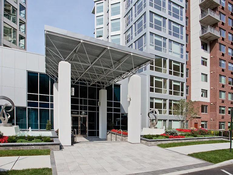 River Tides Entrance with Sculptural Fountains