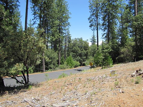 4th image of 20141 Whites Gulch Rd