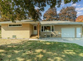 4403 Dyckman Rd, Midland, MI 48640