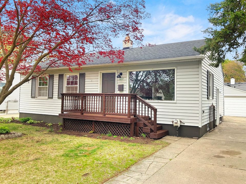 1st image of 1017 Amelia Ave