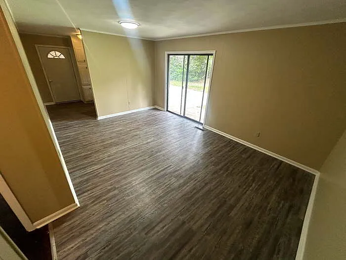 423 Poinciana Ave — Photo 8