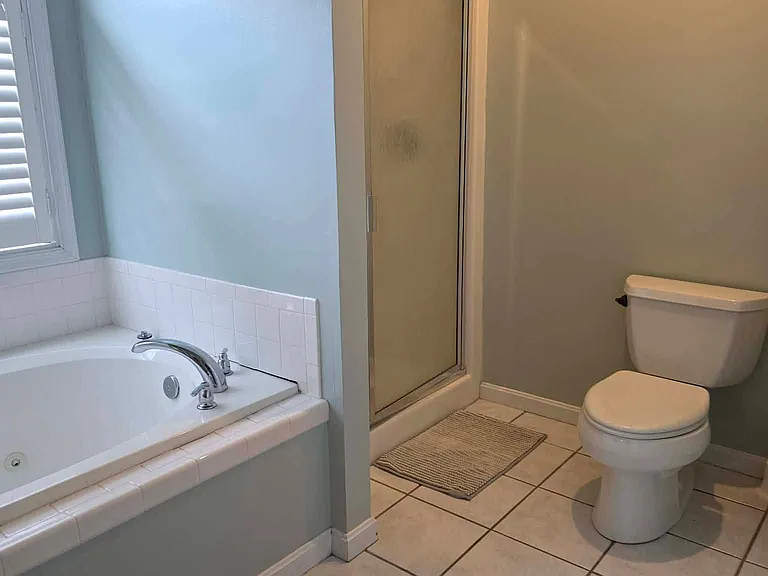 127 Donald Dr — Photo 10