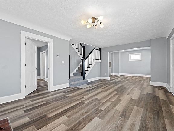 5th image of 3494 W 137th St