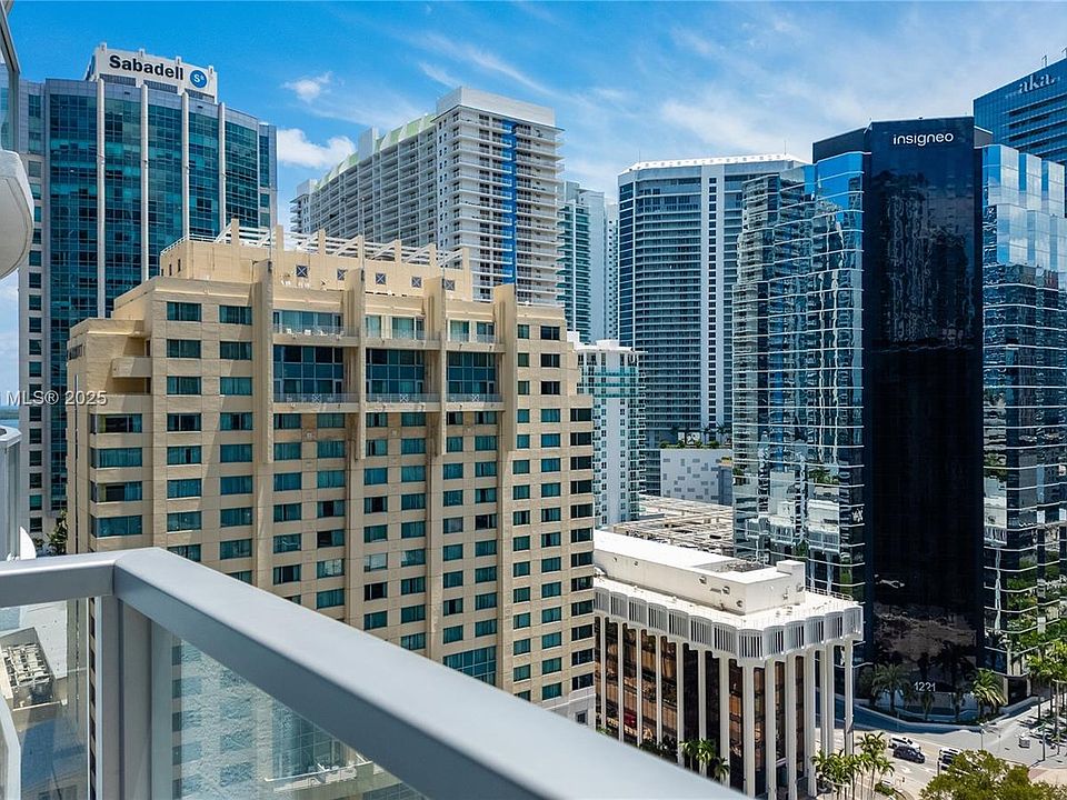 1st image of 1060 Brickell Ave #18