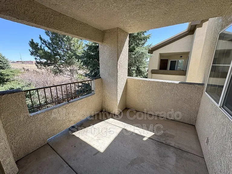 3975 Riviera Grv #202 — Photo 6
