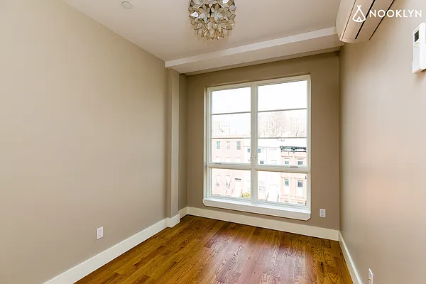 Rented by Nooklyn NYC LLC | media 4