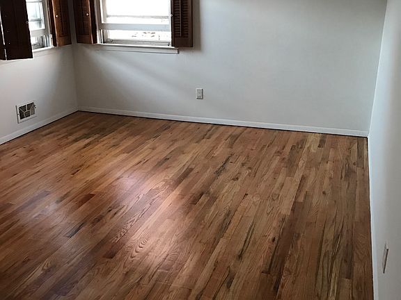 5th image of 15 Knapp St #2