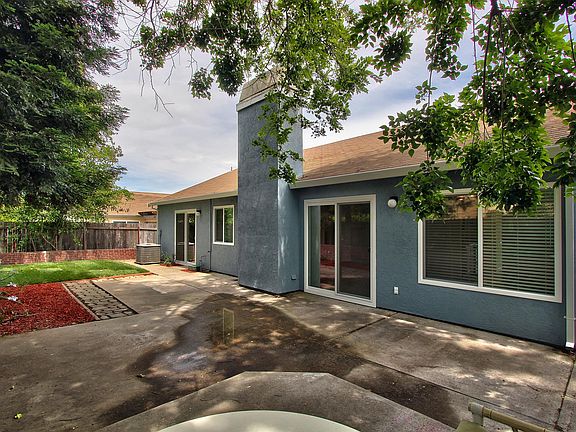 5th image of 4760 Heatherbrae Cir