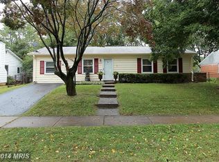 405 W Maple Ave, Sterling, VA 20164