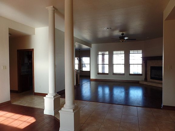 4th image of 2741 NW Denver Ave