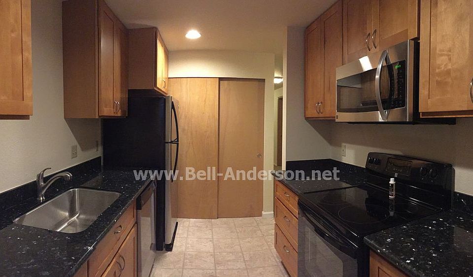 1st image of 22516 6th Ave S APT 1