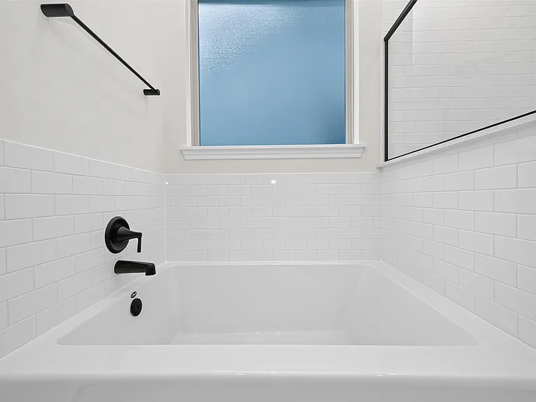23639 Red Rowan Ln — Photo 30