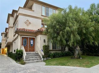 925 17th St #1, Hermosa Beach, CA 90254
