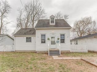 126 W Patterson St, Mascoutah, IL