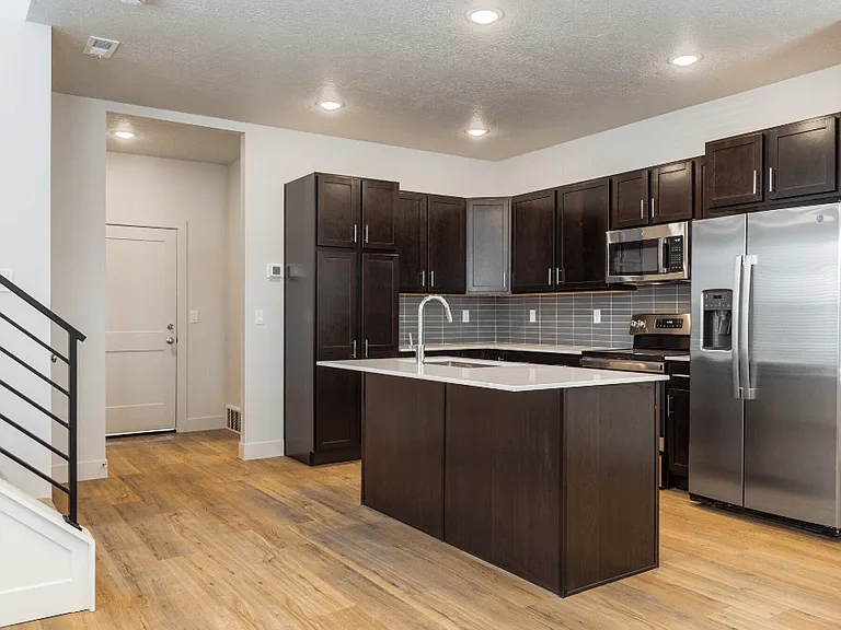 Drexler Townhomes at Holbrook — Photo 7