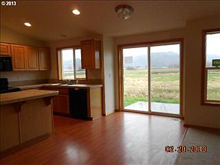 4th image of 1909 Branch Creek Dr