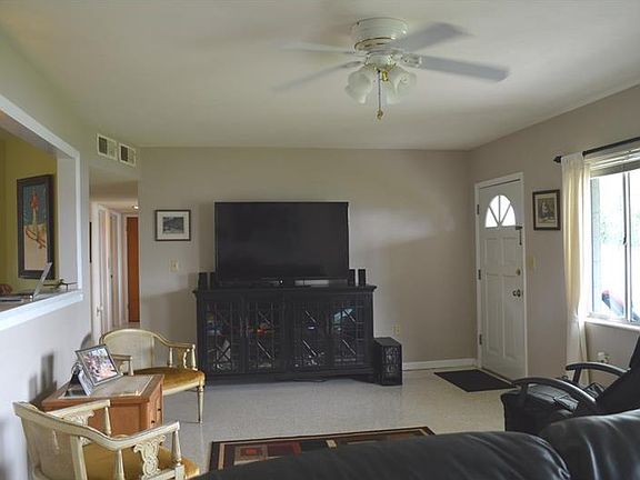 5th image of 286 Paradise Island Dr