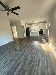 4th image of 503 Calhoun St