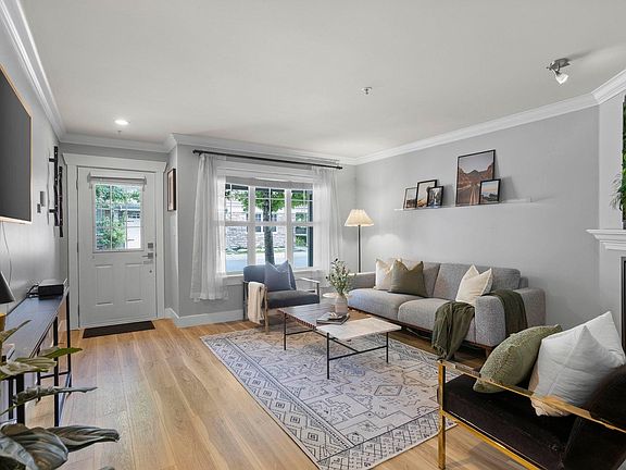 2nd image of 22977 116th Ave #42