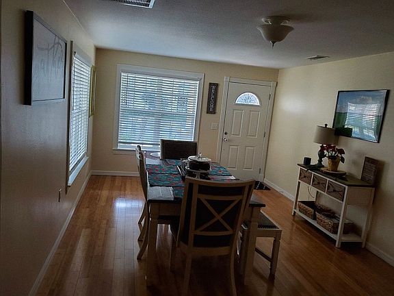 2nd image of 16596 River St