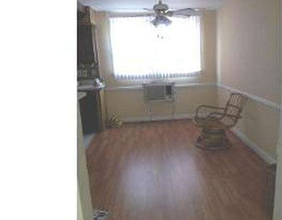 4th image of 5420 Tackawanna St