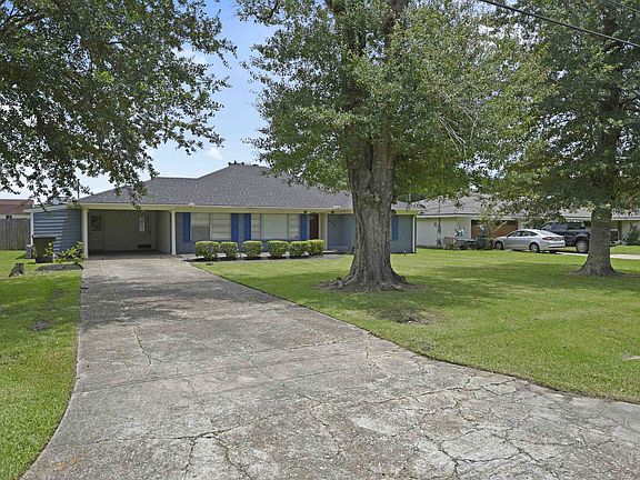 3rd image of 4109 Bayou Rd